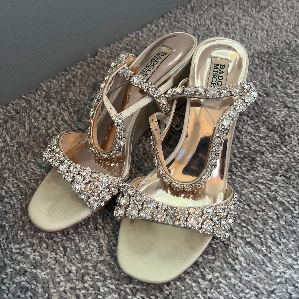 Badgley Mischika Jeweled wedges